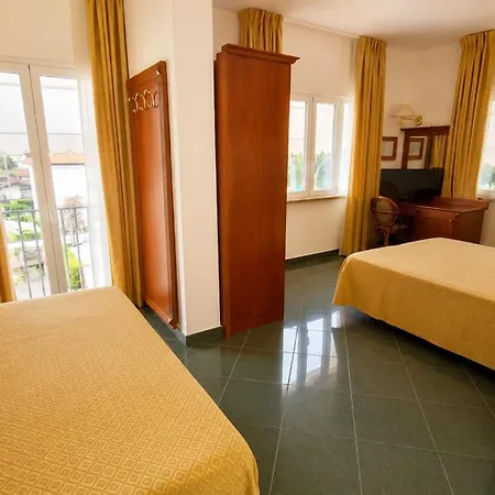 Hotel Residence Villa Marzia-2